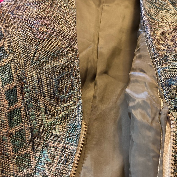 Vintage hand made tapestry vest - Picture 4 of 5